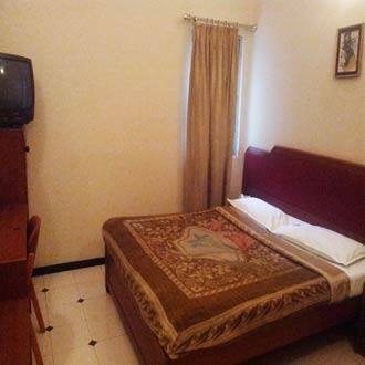 Bombay Tiffanys Hotel, Mysore 4
